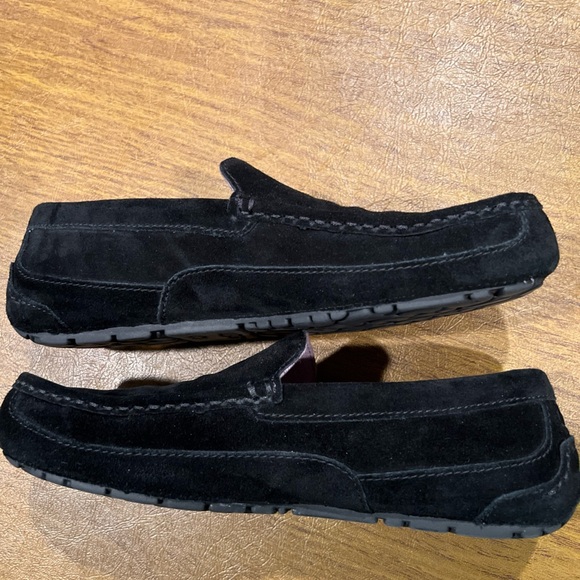 UGG Men's Adler Black Suede Slip-Ons - Picture 2 of 13